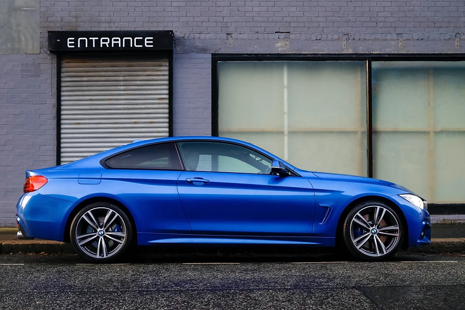 entrancecar-img
